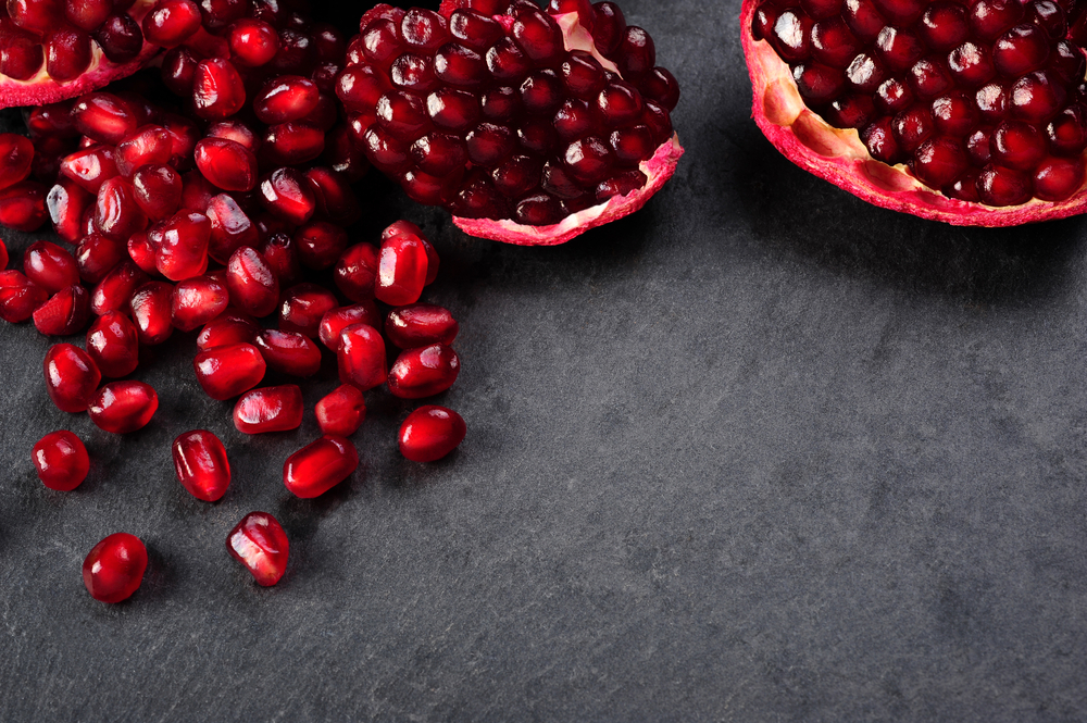 Can Dogs Eat Pomegranate Seeds 